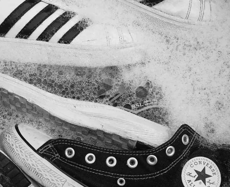 Laundrykhalas artisan sneaker and leather shoe restoration